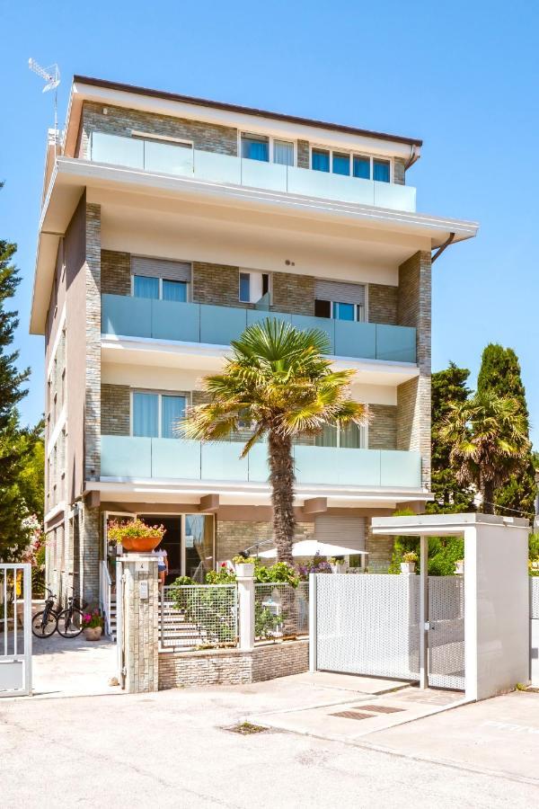 Hotel Villa Del Mare Senigallia Exterior foto