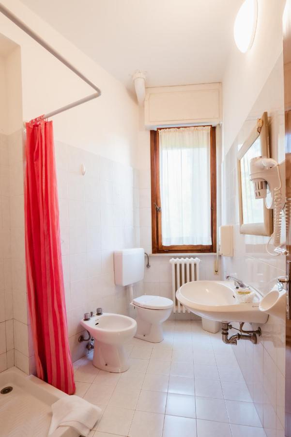 Hotel Villa Del Mare Senigallia Exterior foto